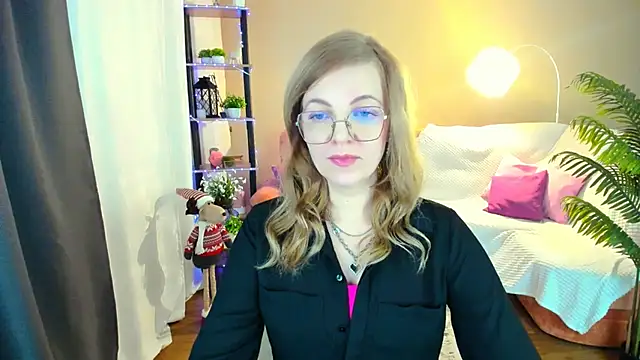 YourUniverser online show from November 23, 9:22 am