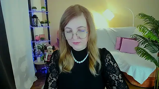 YourUniverser online show from December 1, 11:03 am