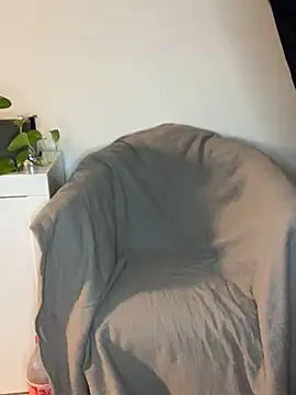 Lesamantssexy online show from February 10, 8:12 pm