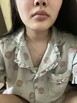 Xu Xubaby online show from February 28, 6:18 pm