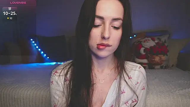 SakuraSara online show from February 13, 3:46 pm