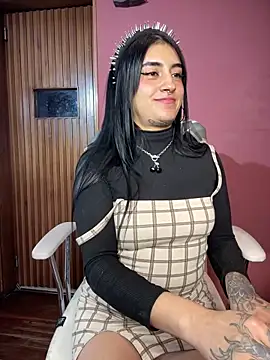 Snapshot of LilithPink_ chatting on October 13, 2:25 am LilithPink online show from October 13, 2:25 am