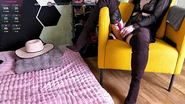 sexy-school online show from April 6, 12:39 pm