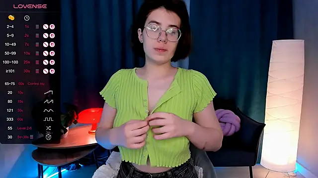 BellaCaress online show from November 26, 2:45 am