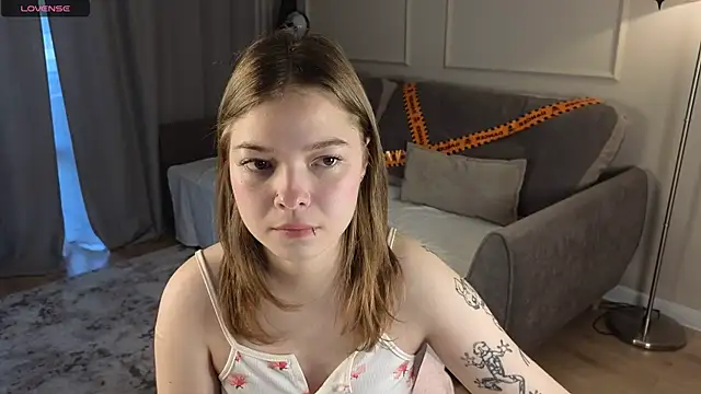 patriciapink online show from October 29, 9:46 am