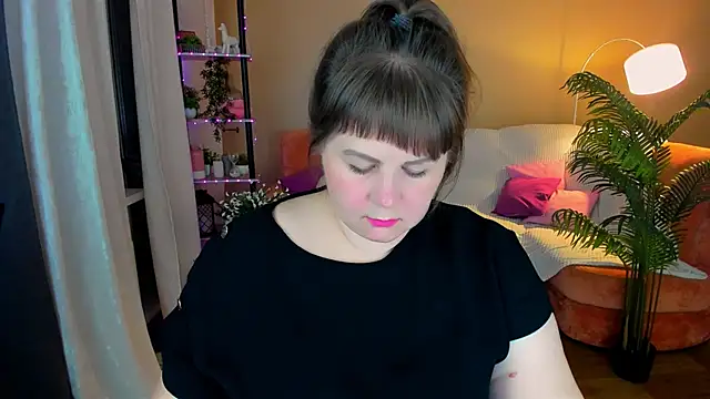 Snapshot of CrystaalStaar chatting on October 13, 7:27 pm CrystaalStaar online show from October 13, 7:27 pm