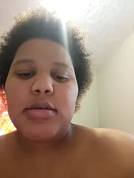 chocolate bella online show from October 17, 6:33 pm