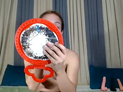 Jadehotcum online show from April 7, 10:50 am