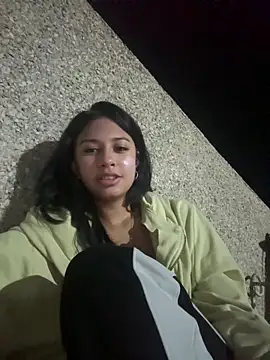 lynn9000 online show from November 13, 7:51 am