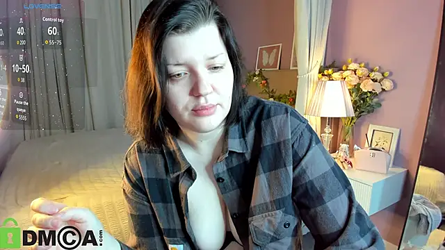 Michele Greenn online show from October 23, 1:11 am