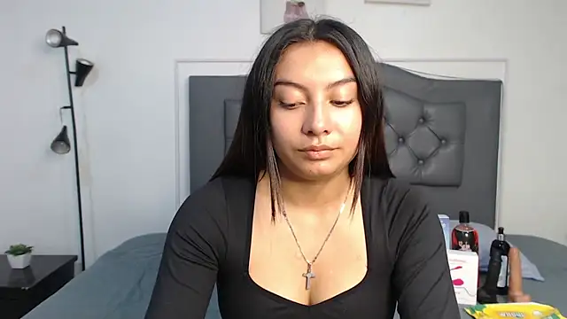 Janne  online show from November 10, 1:11 am