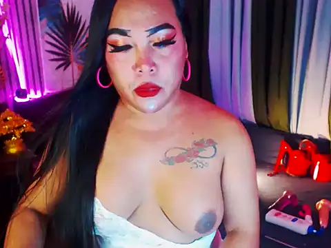 CumFactoryLuna online show from April 14, 12:22 am