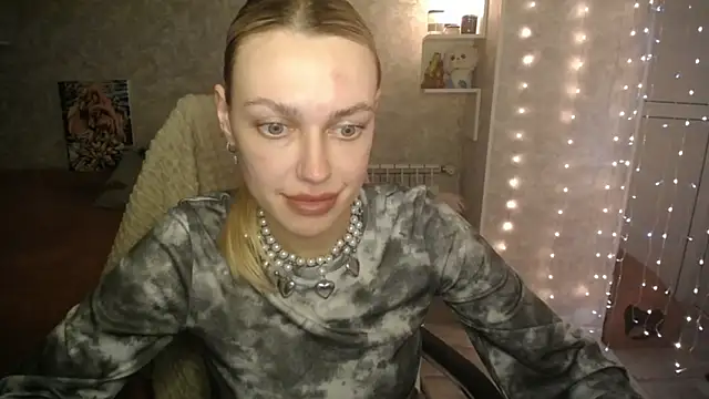 NickyAdamidi online show from October 21, 4:33 pm