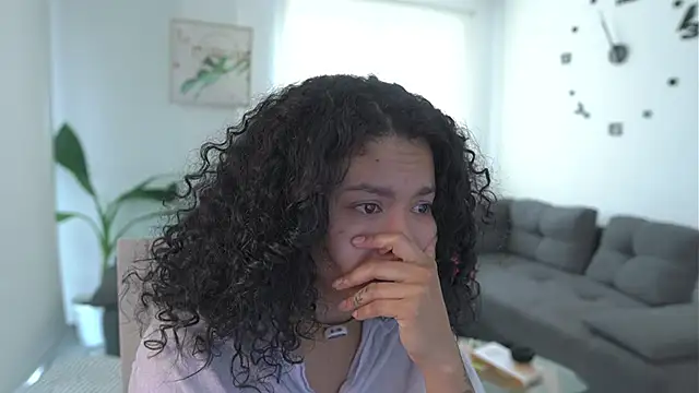 kyria 1 online show from March 31, 6:08 pm