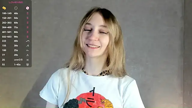 BeatrixHiett online show from October 7, 3:33 am