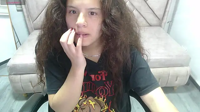 Velvet Moon V online show from March 12, 8:44 pm