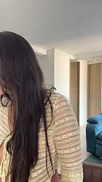 Lily June online show from April 15, 9:37 pm