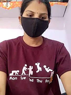 poojam93 online show from November 20, 2:56 am