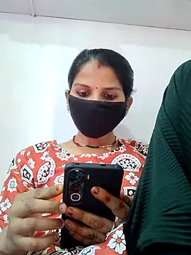 poojam93 online show from October 16, 8:50 am