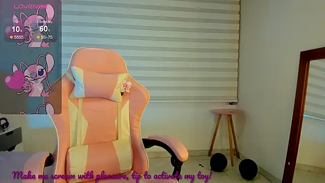 Jade rey  online show from November 12, 2:20 am