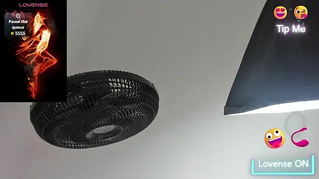 sweet  vanessa1 online show from October 25, 4:20 am