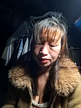 ngocngoc cute online show from March 25, 8:34 pm