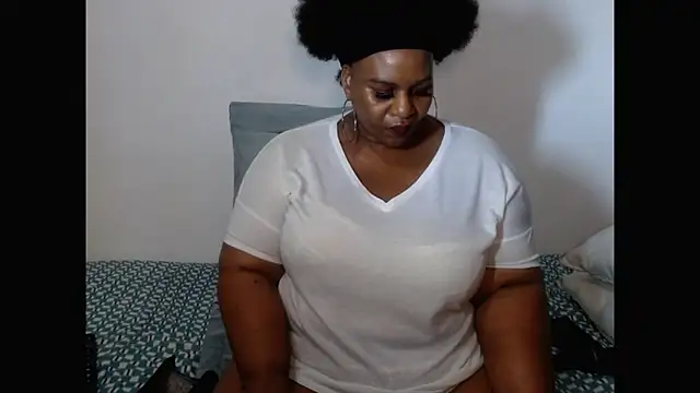 SplendidThalita online show from November 18, 4:30 pm