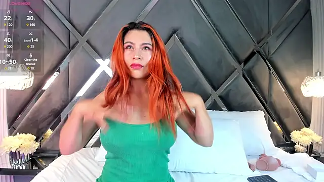 CoraimaSahin online show from March 3, 4:40 am