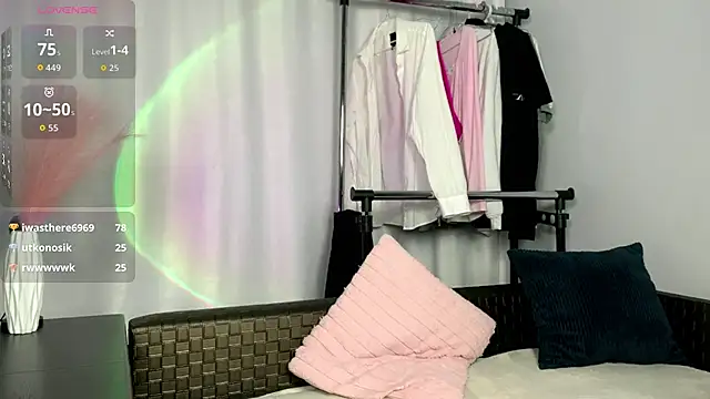 Hi Kelly online show from November 6, 5:24 am