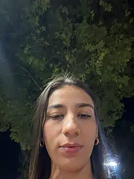 -juicy  online show from January 18, 11:56 pm