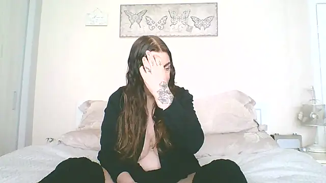 EllaKent online show from April 19, 9:09 am