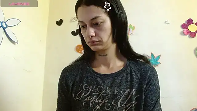 Akasha001 online show from October 6, 1:17 pm