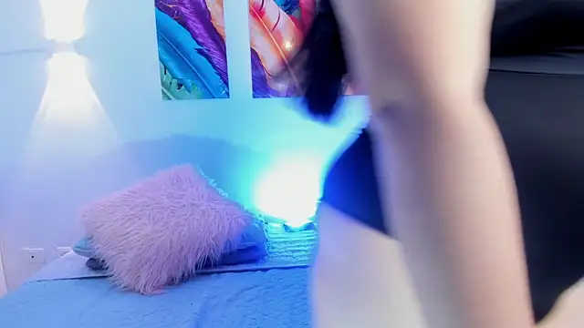 LucyColleen online show from September 19, 6:29 pm