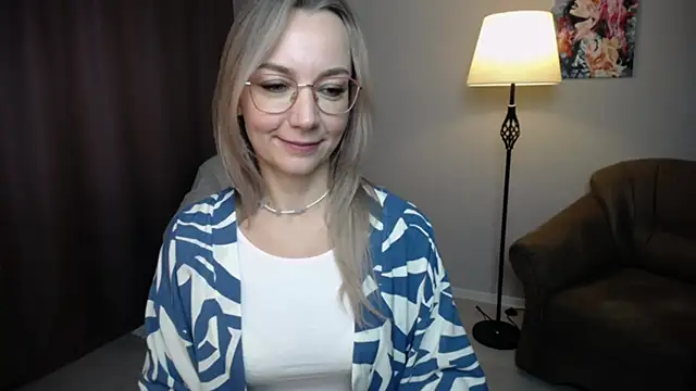 Ava Elior online show from October 19, 9:44 am