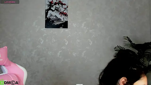 FlirtyAura online show from November 19, 3:39 am