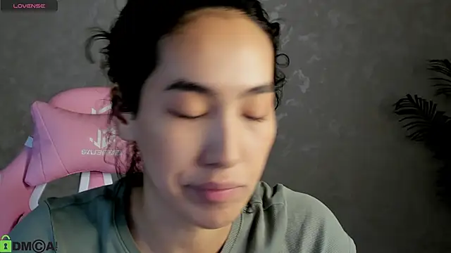 FlirtyAura online show from November 21, 3:41 am