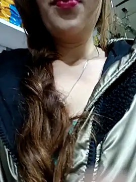 Snapshot of miss_berlyn chatting on October 19, 2:13 am miss berlyn online show from October 19, 2:13 am