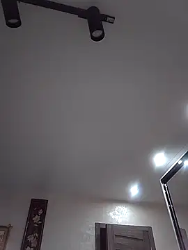 KissMiSveet online show from October 17, 5:43 am