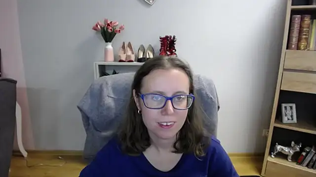 Snapshot of sweetxLizzy chatting on October 3, 4:50 am sweetxLizzy online show from October 3, 4:50 am