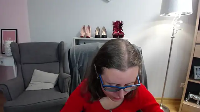 Snapshot of sweetxLizzy chatting on October 6, 4:40 am sweetxLizzy online show from October 6, 4:40 am