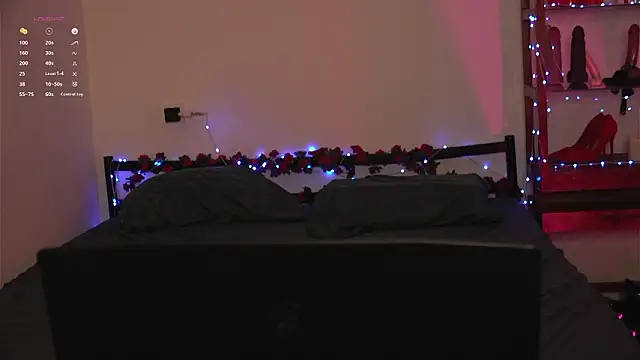 Olivia Faye online show from March 26, 5:58 pm