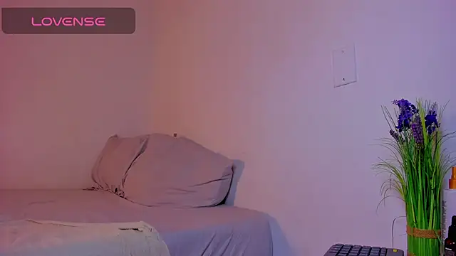 latingabby online show from April 21, 12:58 am