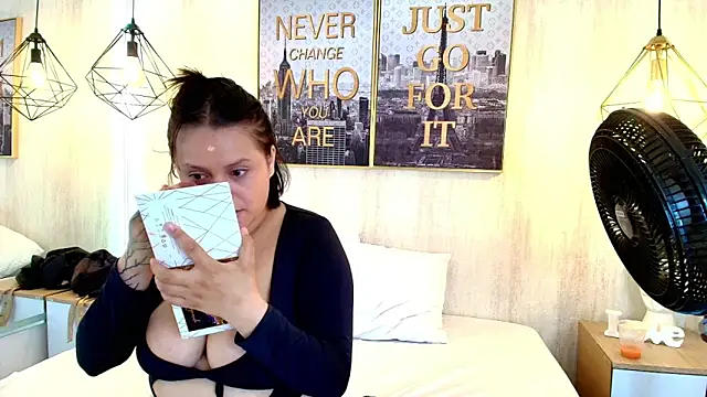 Bluesky 666 online show from November 8, 8:03 pm