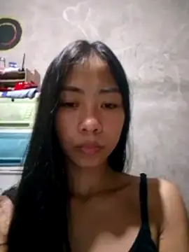 SweetMissPinay18 online show from June 1, 3:03 pm