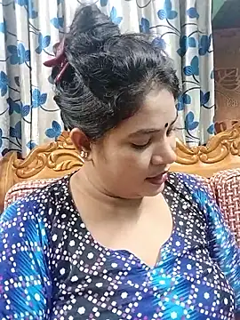 Snapshot of Sofia-0 chatting on September 18, 9:13 pm Sofia-0 online show from September 18, 9:13 pm