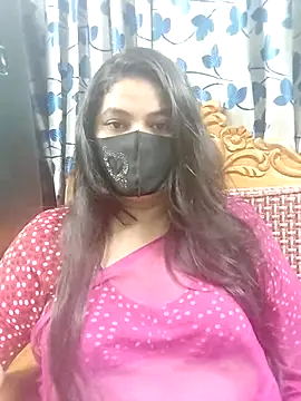 Snapshot of Sofia-0 chatting on October 11, 6:32 pm Sofia-0 online show from October 11, 6:32 pm
