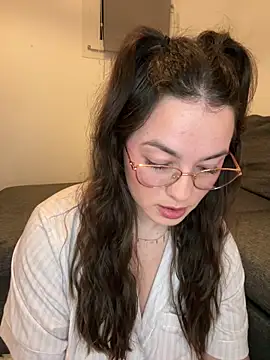 liloush   online show from March 15, 9:17 pm