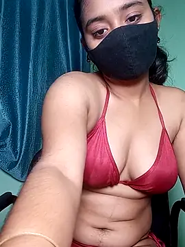 shrutee12 online show from May 4, 5:06 pm