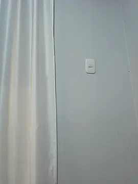 Snapshot of Miss_Pompitas23 chatting on October 19, 4:58 am Miss Pompitas23 online show from October 19, 4:58 am