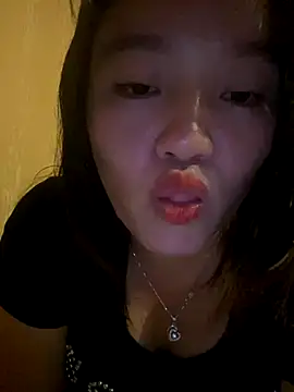 Me002 online show from September 24, 7:07 am